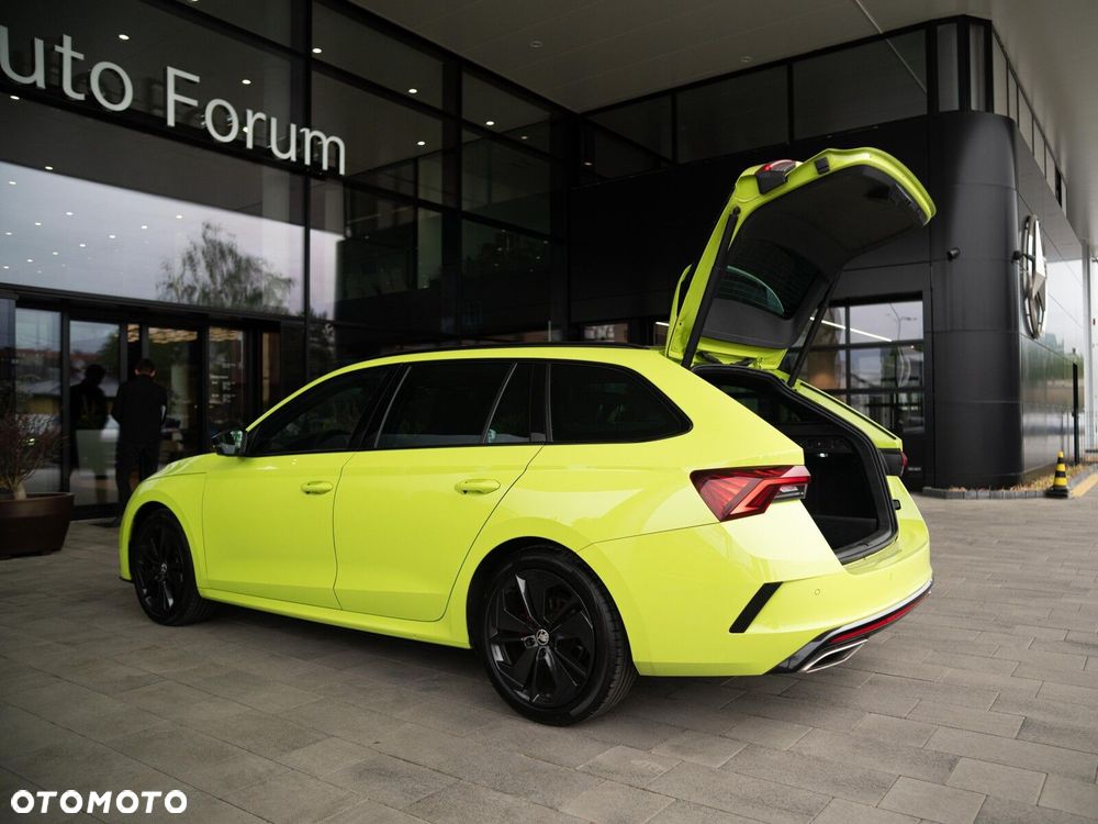 Skoda Octavia 2.0 TDI RS DSG - 33