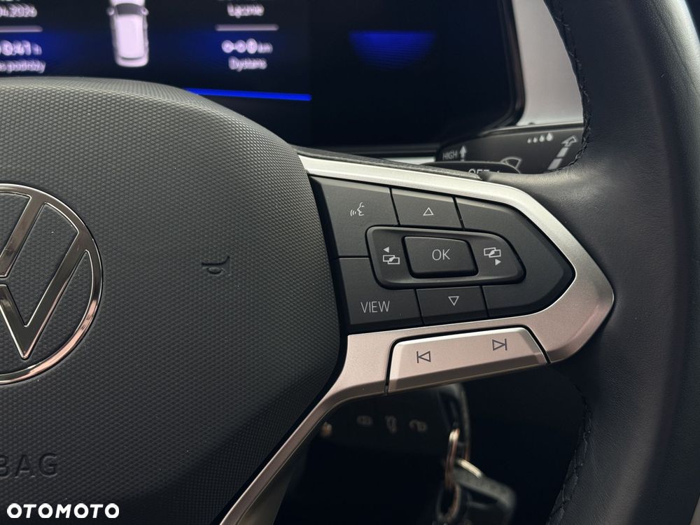 Volkswagen T-Roc - 22