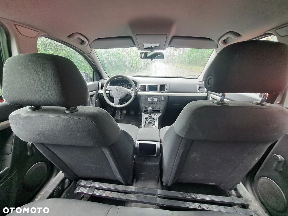 Opel Vectra 1.9 CDTI Essentia - 18