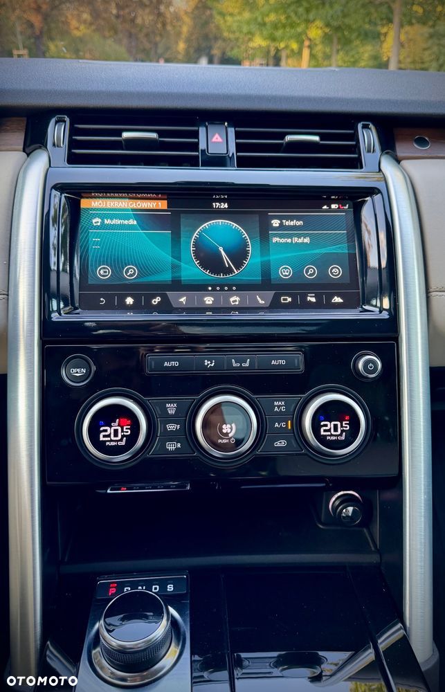 Land Rover Discovery V 3.0 Si6 HSE - 16