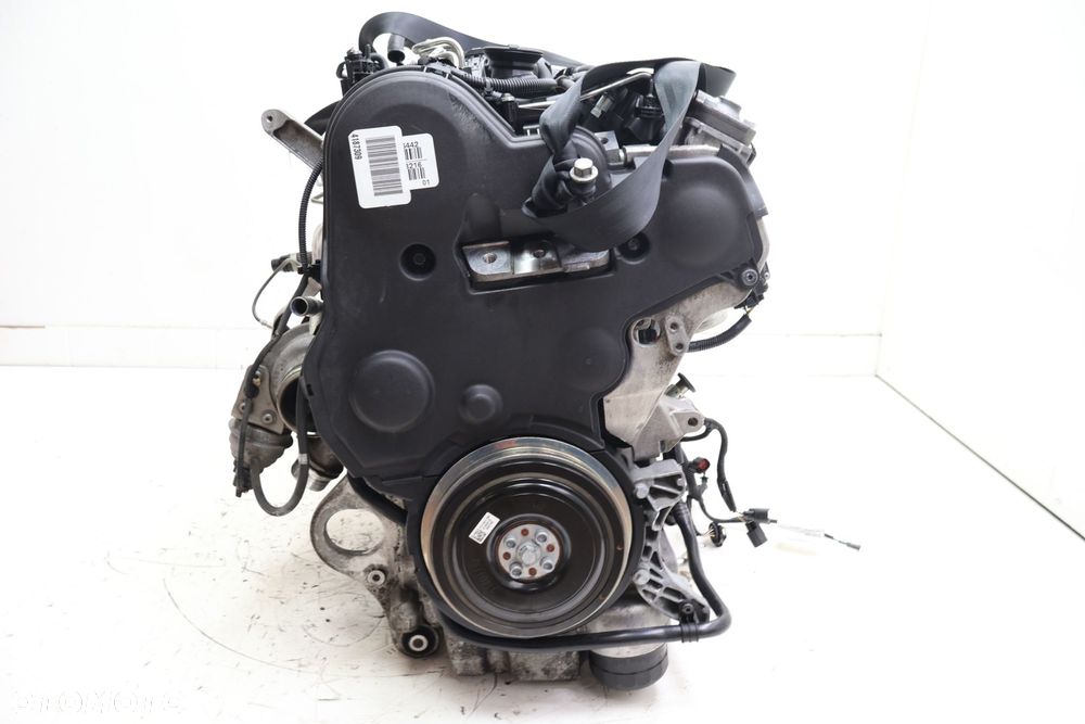 VOLVO V60 II 2.0 D3 SILNIK D4204T16 - 10