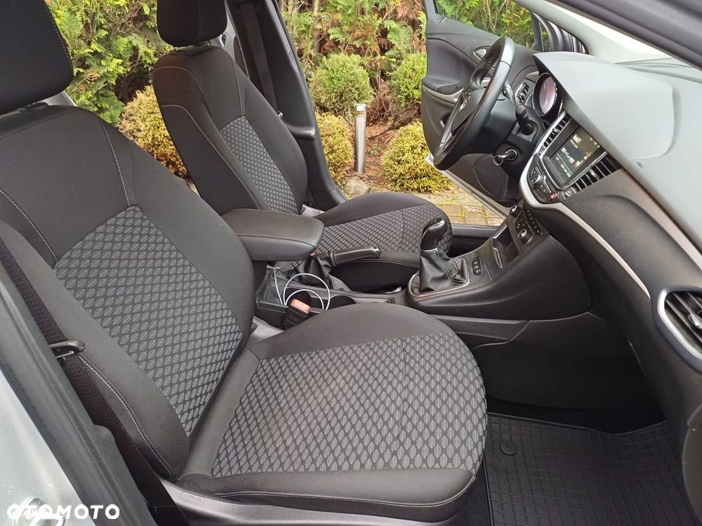 Opel Astra 1.6 CDTI Elite - 15