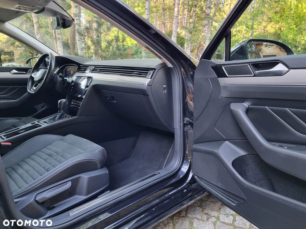 Volkswagen Passat 2.0 TDI 4Mot Elegance DSG - 27
