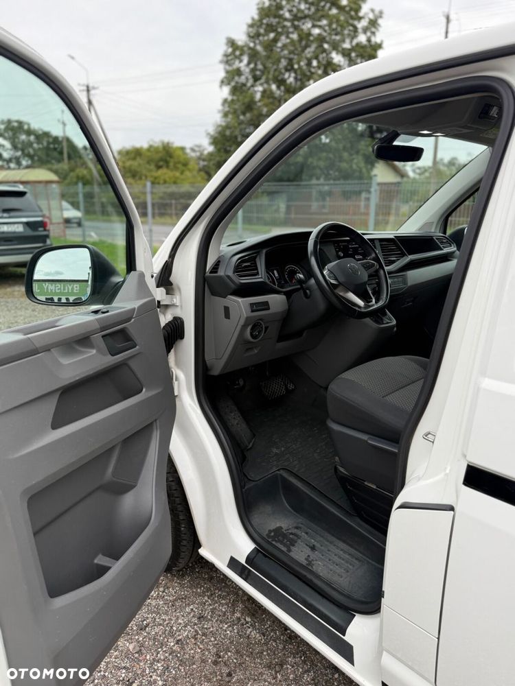 Volkswagen Transporter - 21