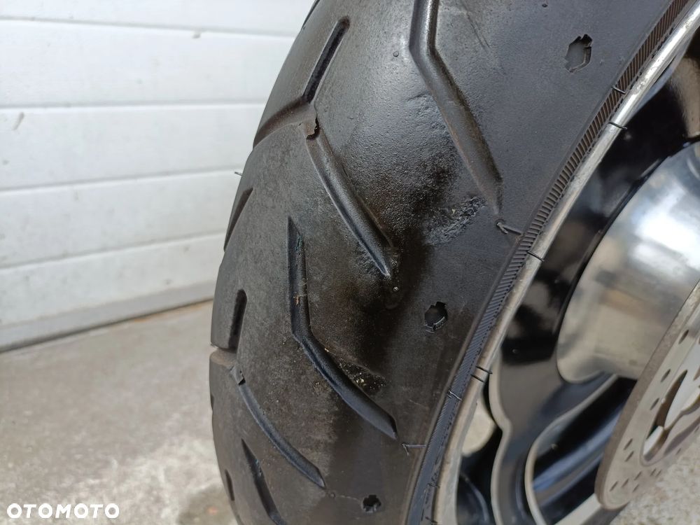 Harley-Davidson Touring Street Glide - 38