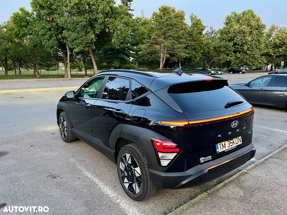 Hyundai KONA - 6