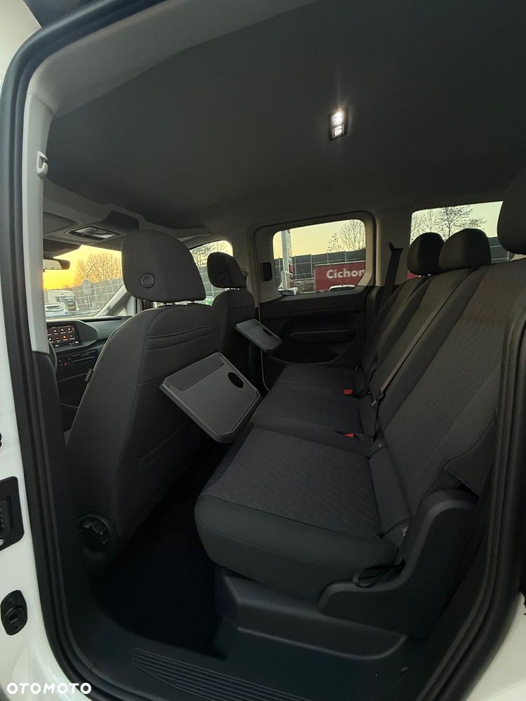 Volkswagen Caddy 1.5 TSI DSG - 27