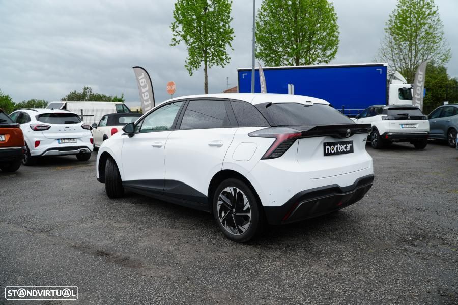 MG MG4 64 kWh Comfort - 8