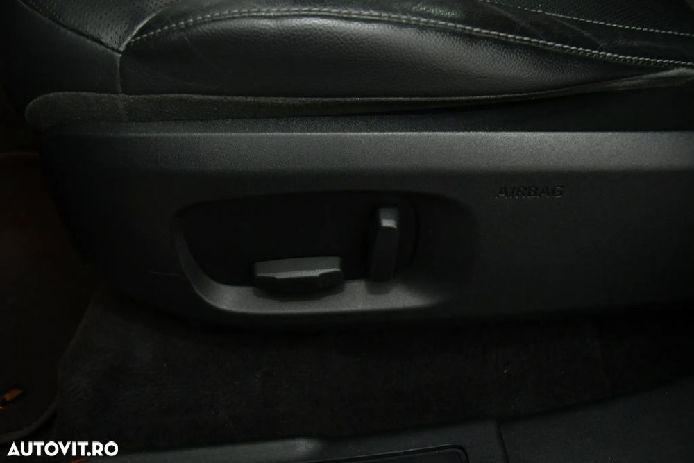 Land Rover Range Rover Evoque 2.0 D150 R-Dynamic HSE - 25