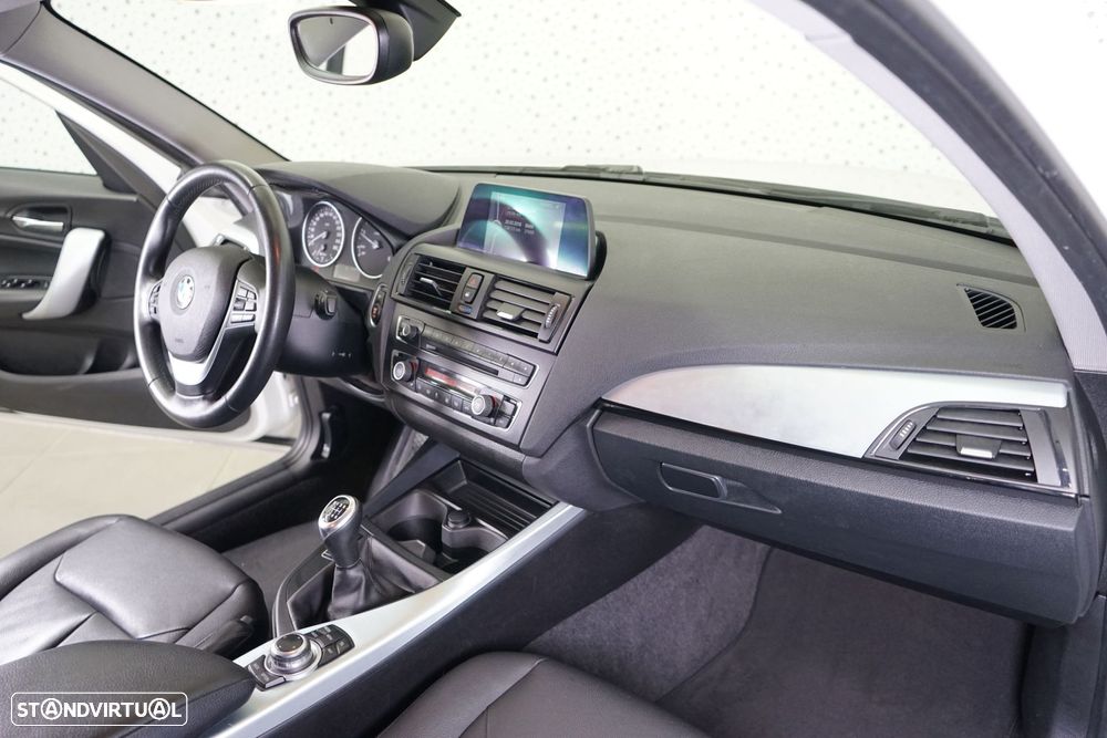 BMW 116 d EfficientDynamics Edition - 16