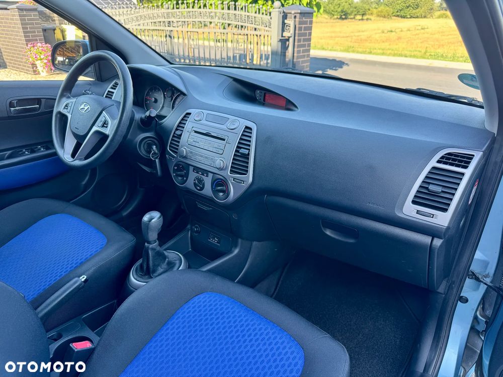 Hyundai i20 1.4 Comfort - 14