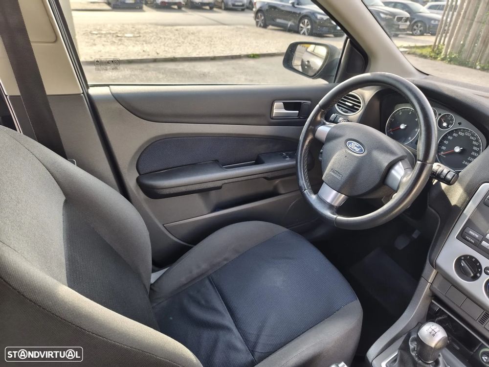 Ford Focus 1.6 TDCi Trend - 12