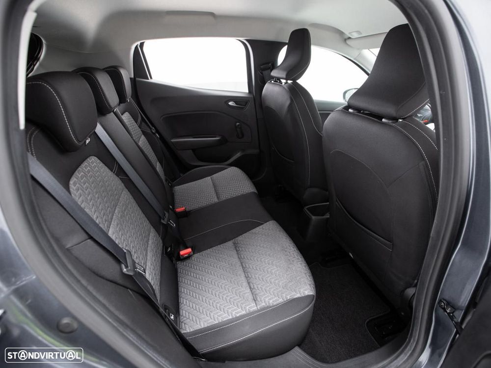 Renault Clio 1.5 Blue dCi Limited - 10