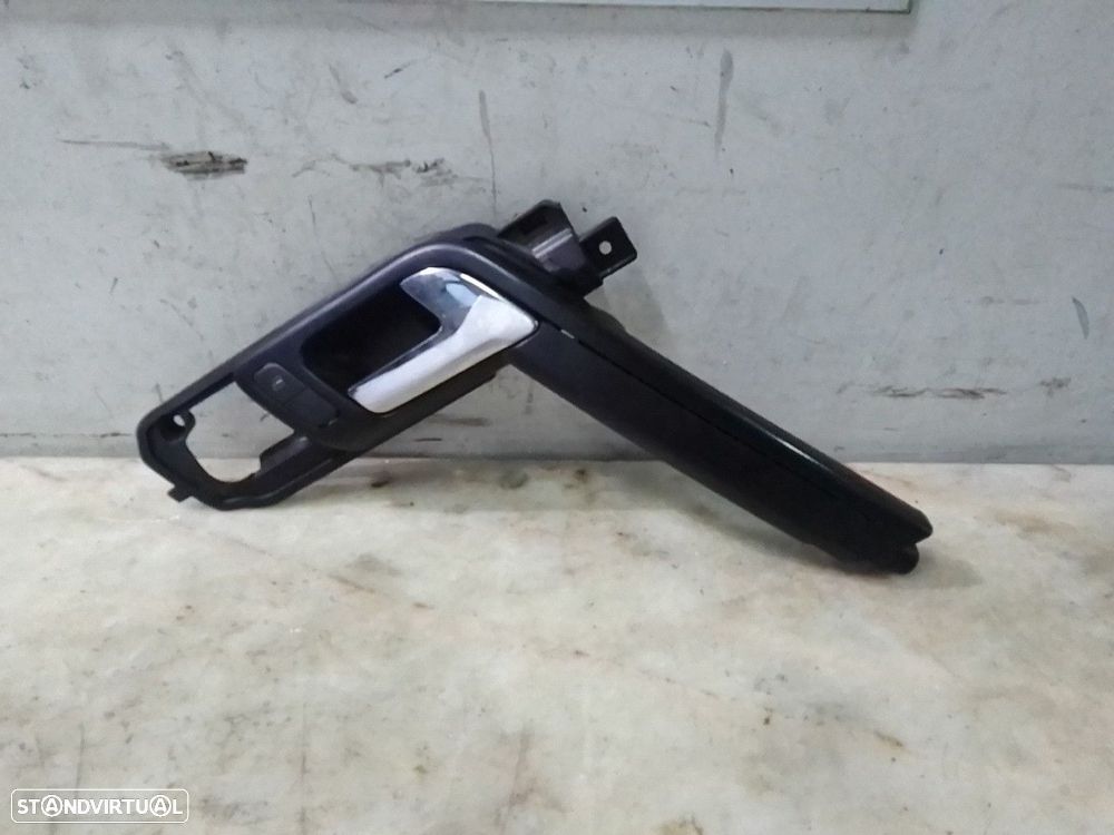 Manípulo Int Porta Fr Dto Volkswagen Polo (9N_) - 2