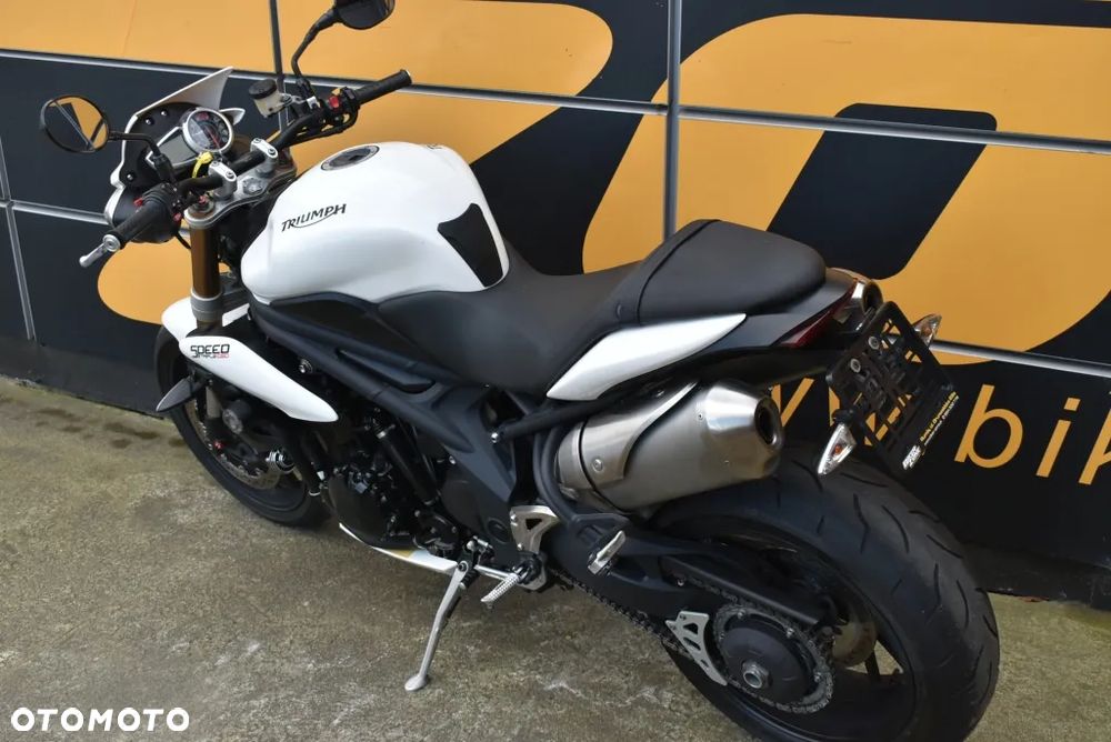 Triumph Speed Triple - 9