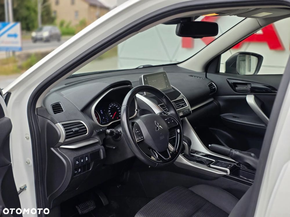 Mitsubishi Eclipse Cross 1.5 T-MIVEC CVT 2WD Spirit - 8