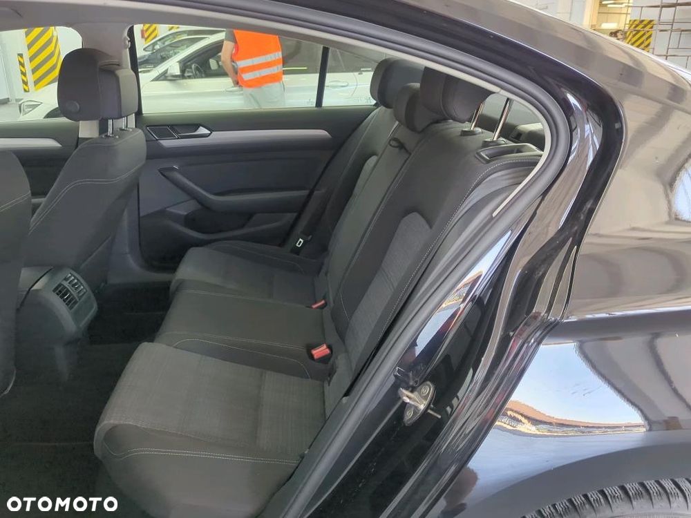 Volkswagen Passat 1.5 TSI EVO Business DSG - 7