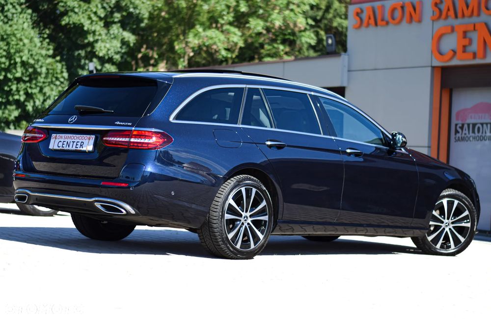 Mercedes-Benz Klasa E 300 de 9G-TRONIC Avantgarde - 32