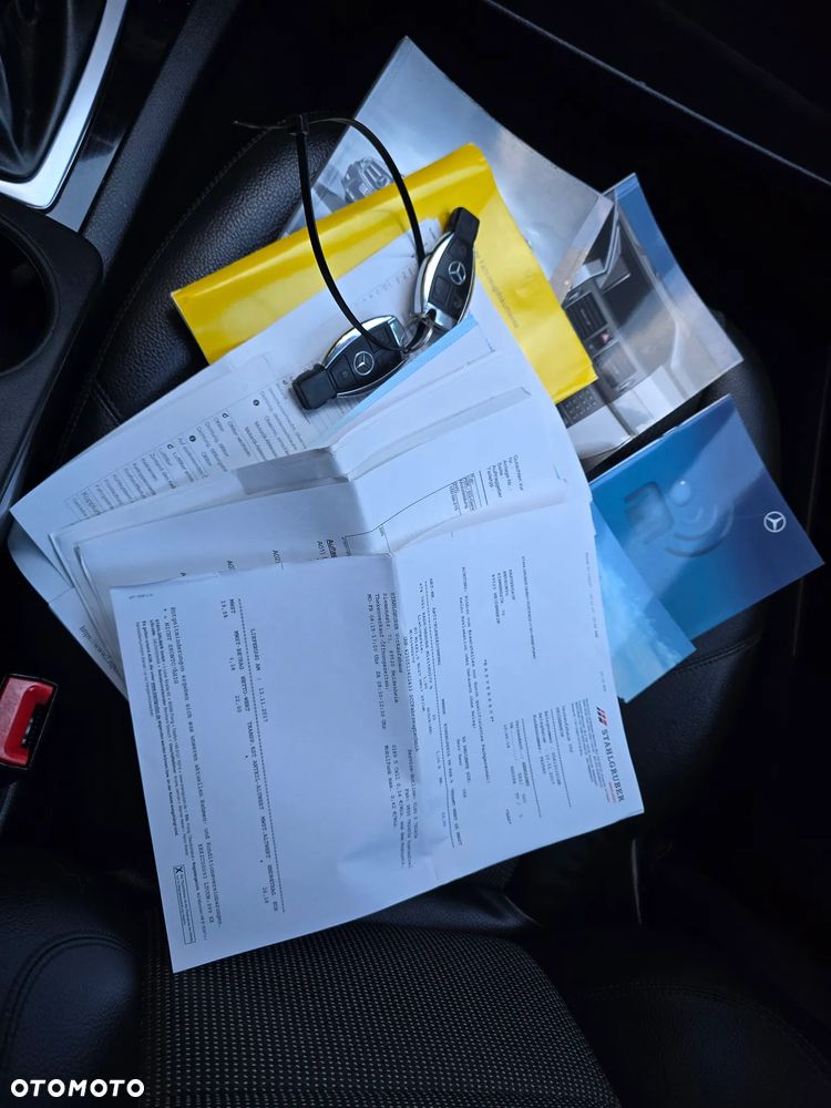 Mercedes-Benz GLK 350 CDI DPF 4Matic 7G-TRONIC - 27