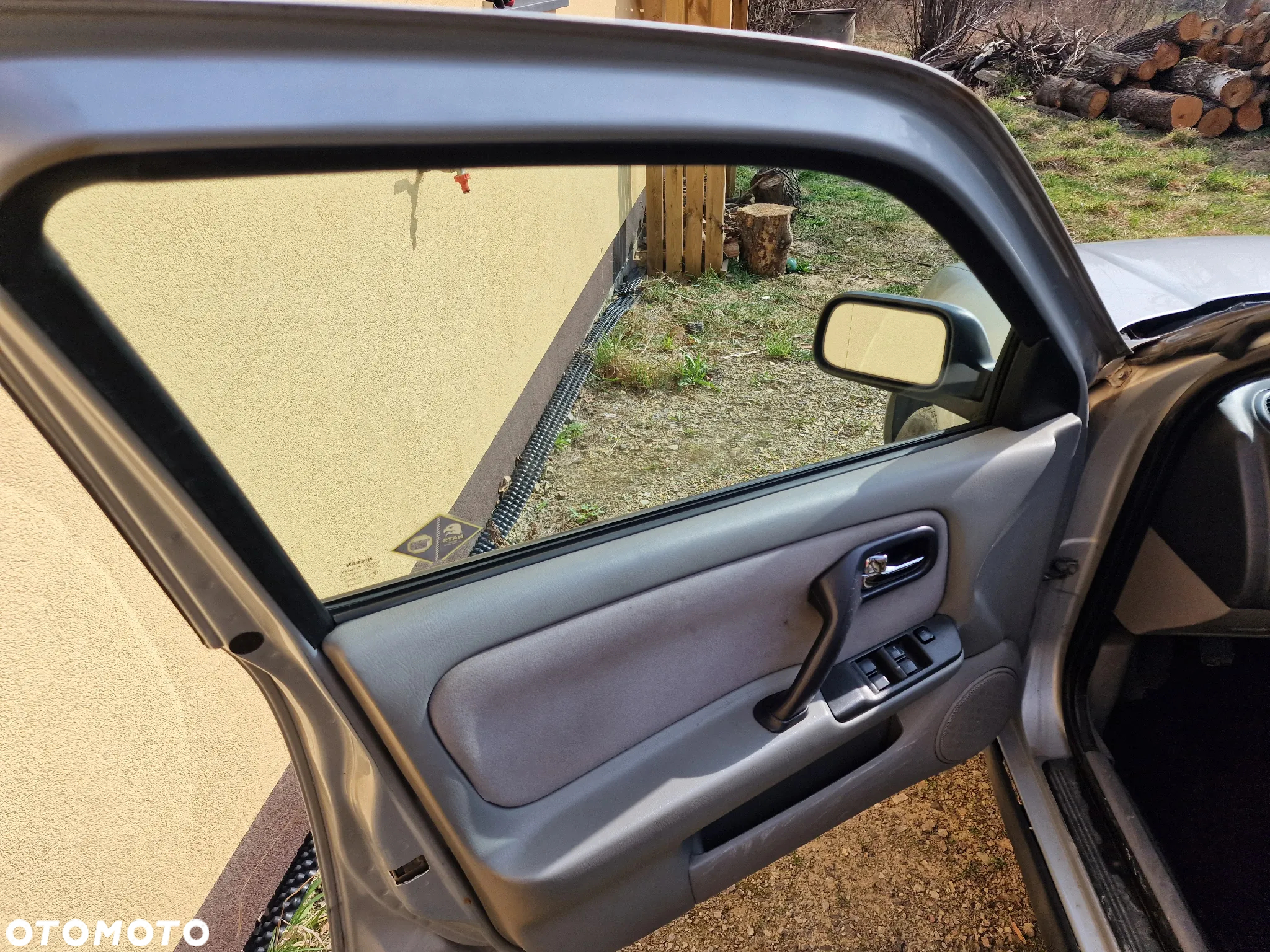 Nissan Primera 1.8 Comfort High - 27
