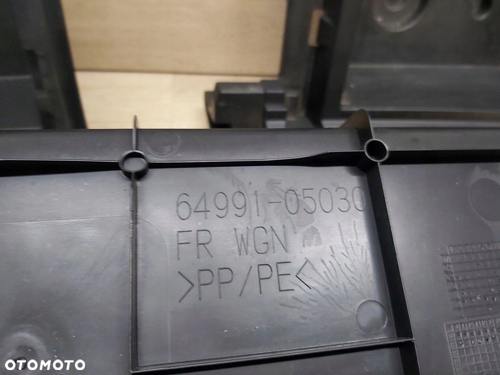 Toyota Avensis T27 LIFT korytko bagażnika półka schowek KOMBI 64991-05030 - 5