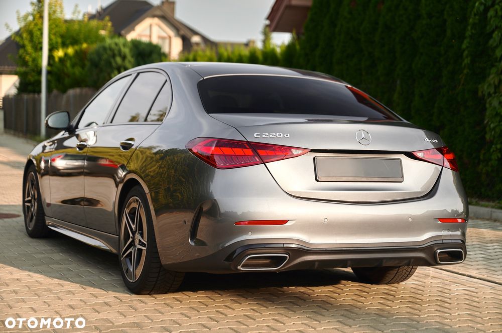 Mercedes-Benz Klasa C 220 d mHEV 4-Matic AMG - 16