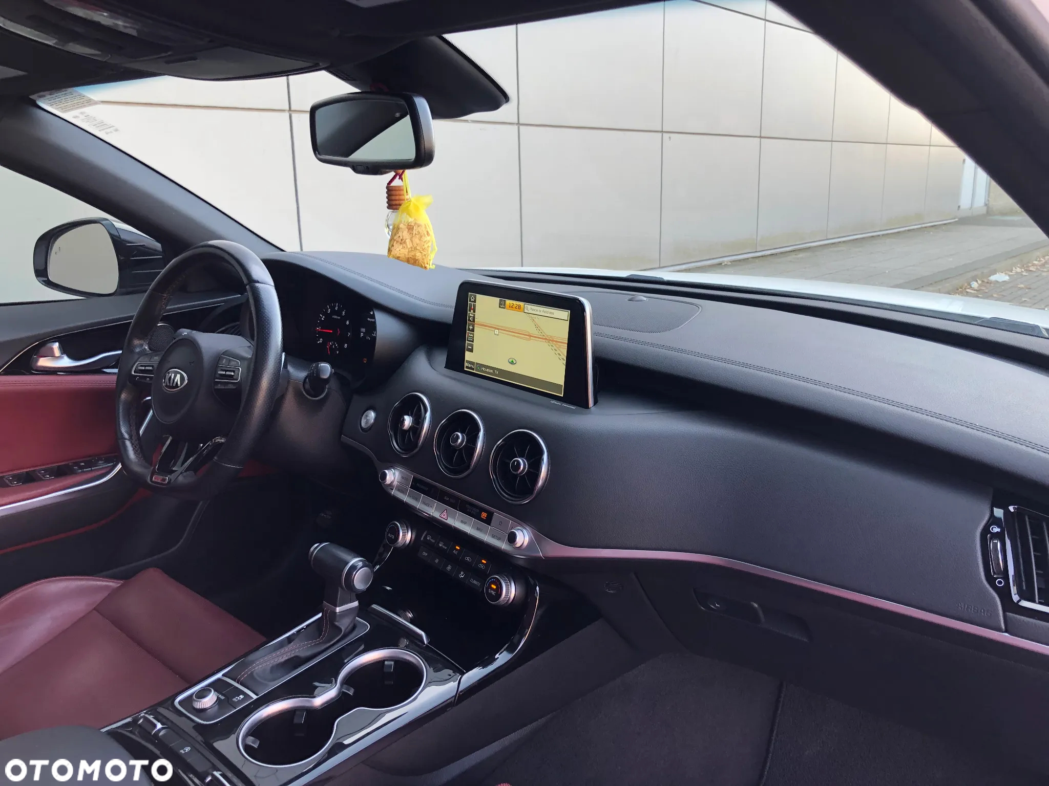 Kia Stinger 2.0 T-GDI GT Line - 18
