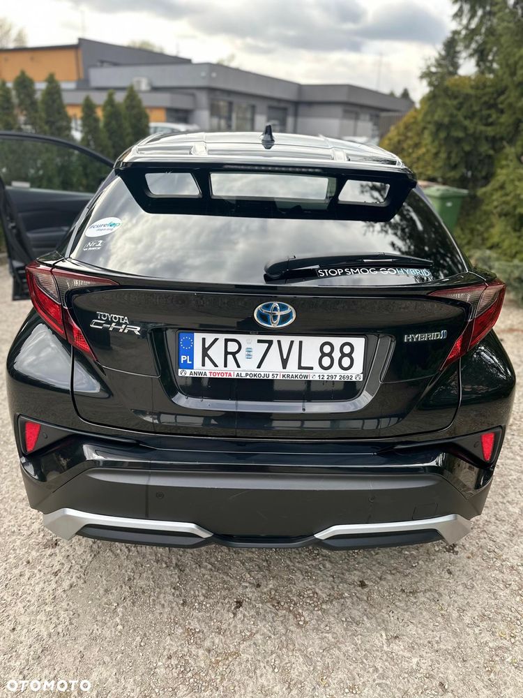 Toyota C-HR ver-2-0-hybrid-black-edition - 3