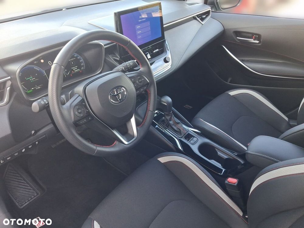 Toyota Corolla - 10