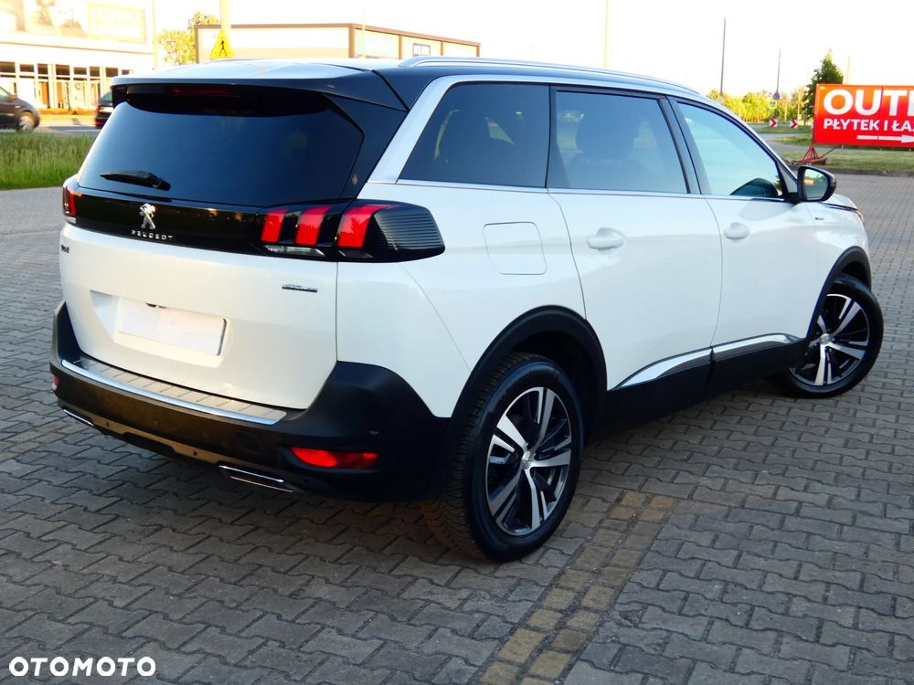 Peugeot 5008 - 19