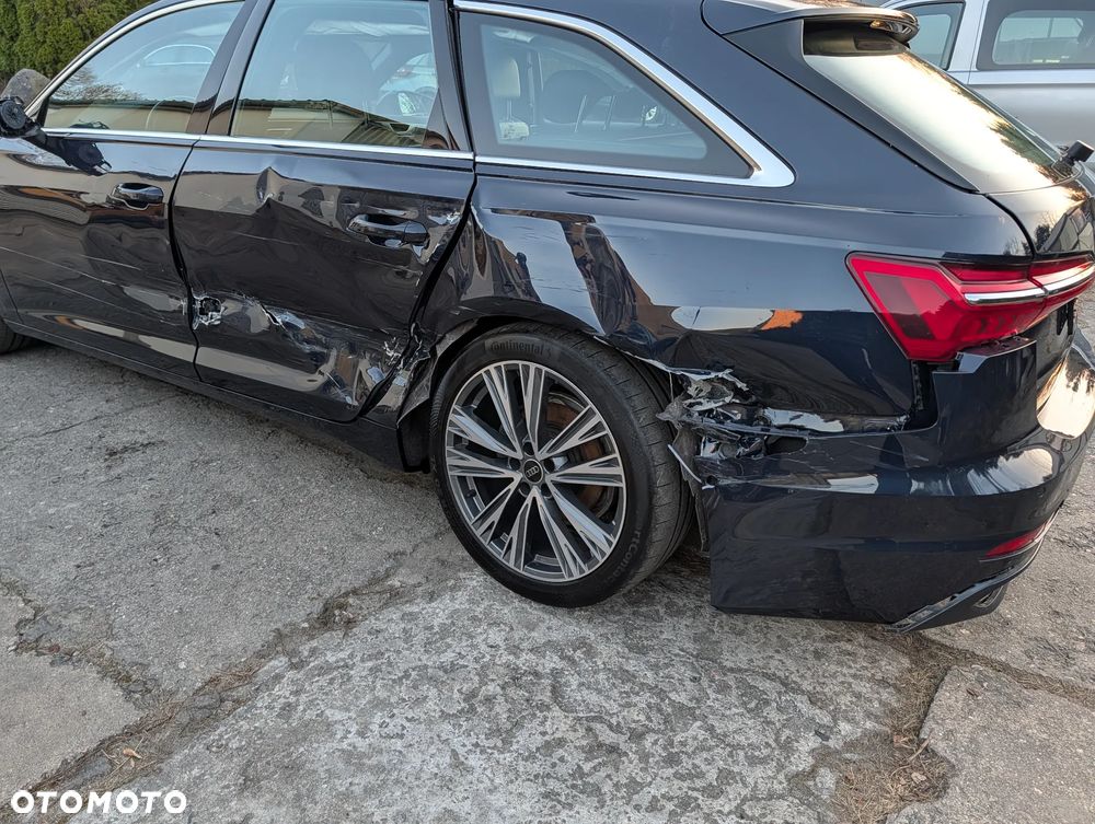 Audi A6 Avant 40 TDI quattro S tronic - 11