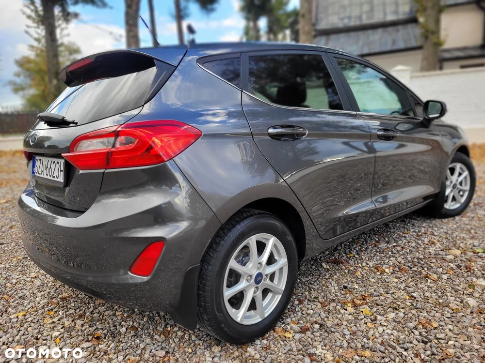 Ford Fiesta 1.1 S&S TITANIUM - 39
