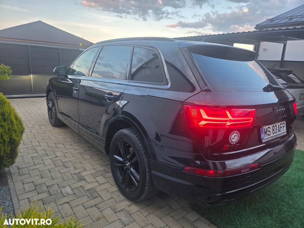 Audi Q7 - 12