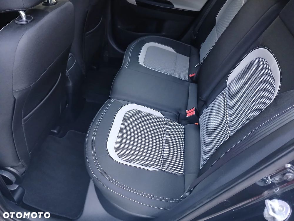 Kia Ceed 1.6 GDI Platinum Edition - 17