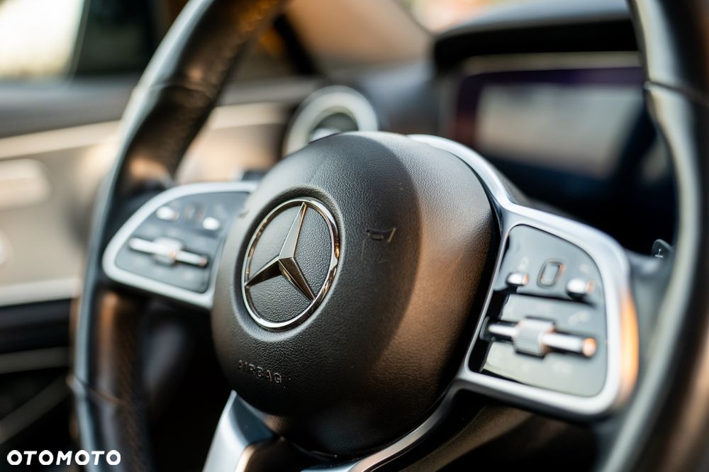 Mercedes-Benz Klasa E - 12