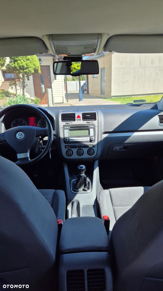Volkswagen Golf - 12
