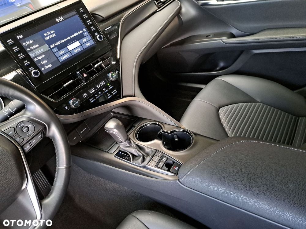 Toyota Camry 2.5 Hybrid Prestige CVT - 29