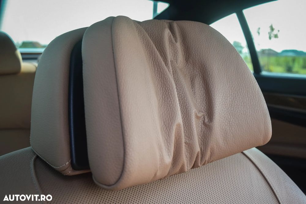 BMW Seria 7 750i Aut. - 18