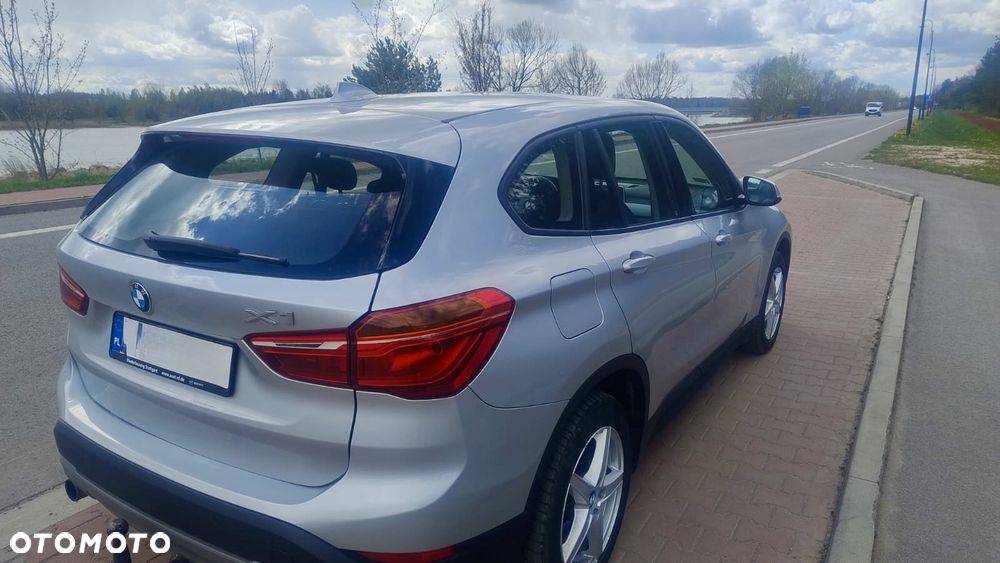 BMW X1 xDrive18d - 5
