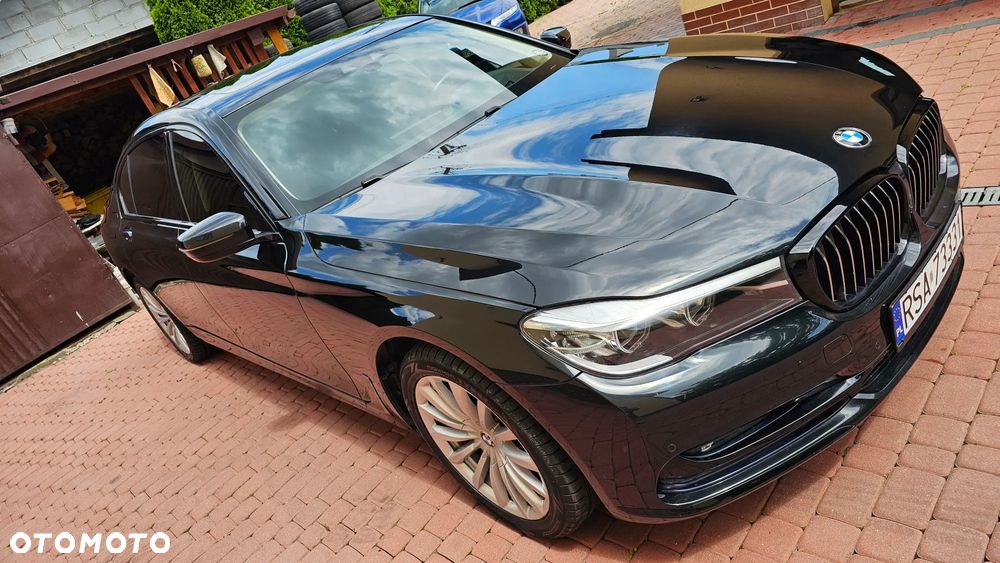 BMW Seria 7 740Li - 20