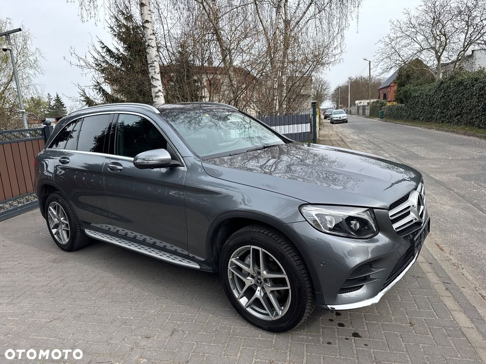 Mercedes-Benz GLC 250 d 4Matic 9G-TRONIC AMG Line - 5