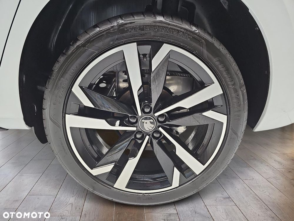 Skoda Kamiq 1.5 TSI Monte Carlo DSG - 14