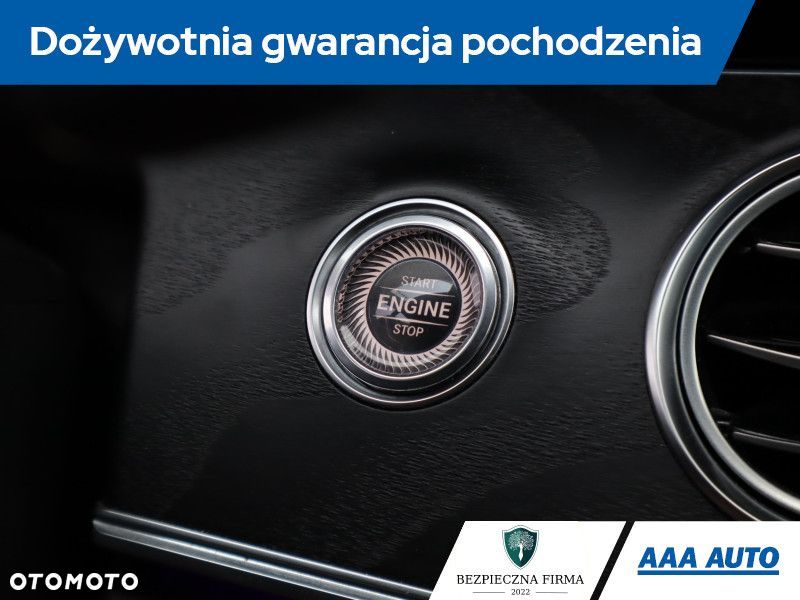 Mercedes-Benz Klasa E - 20