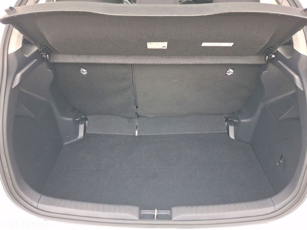 Toyota Yaris Hybrid 1.5 Comfort - 12