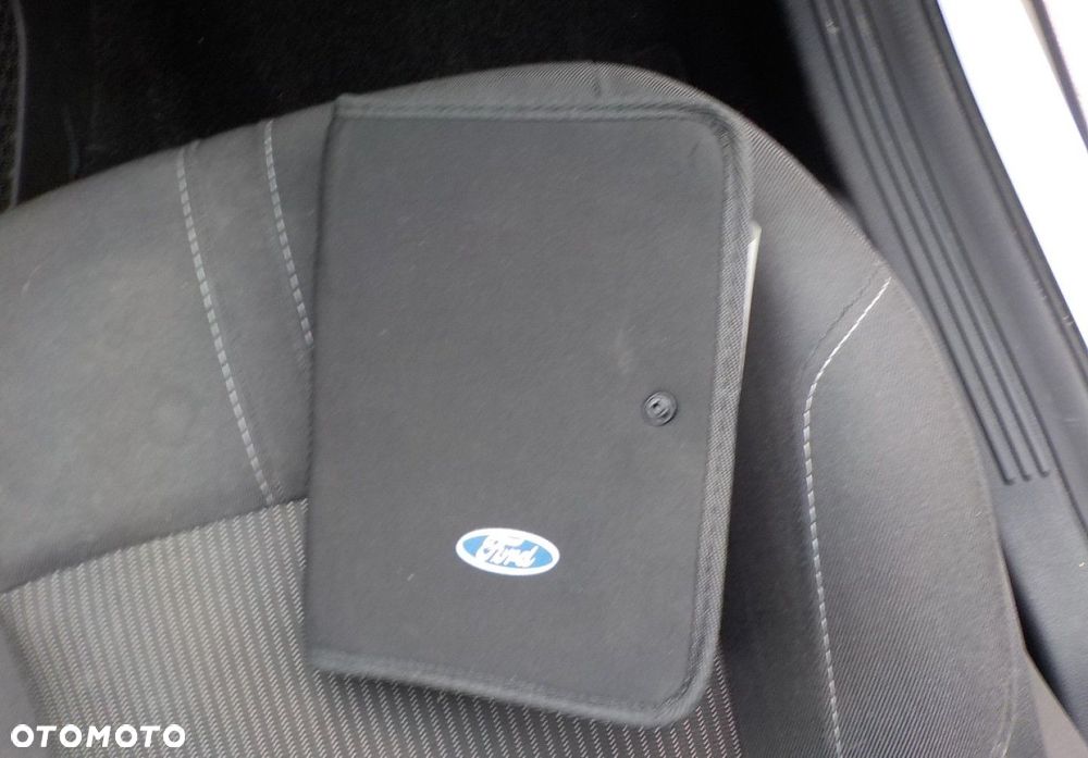 Ford B-MAX - 14