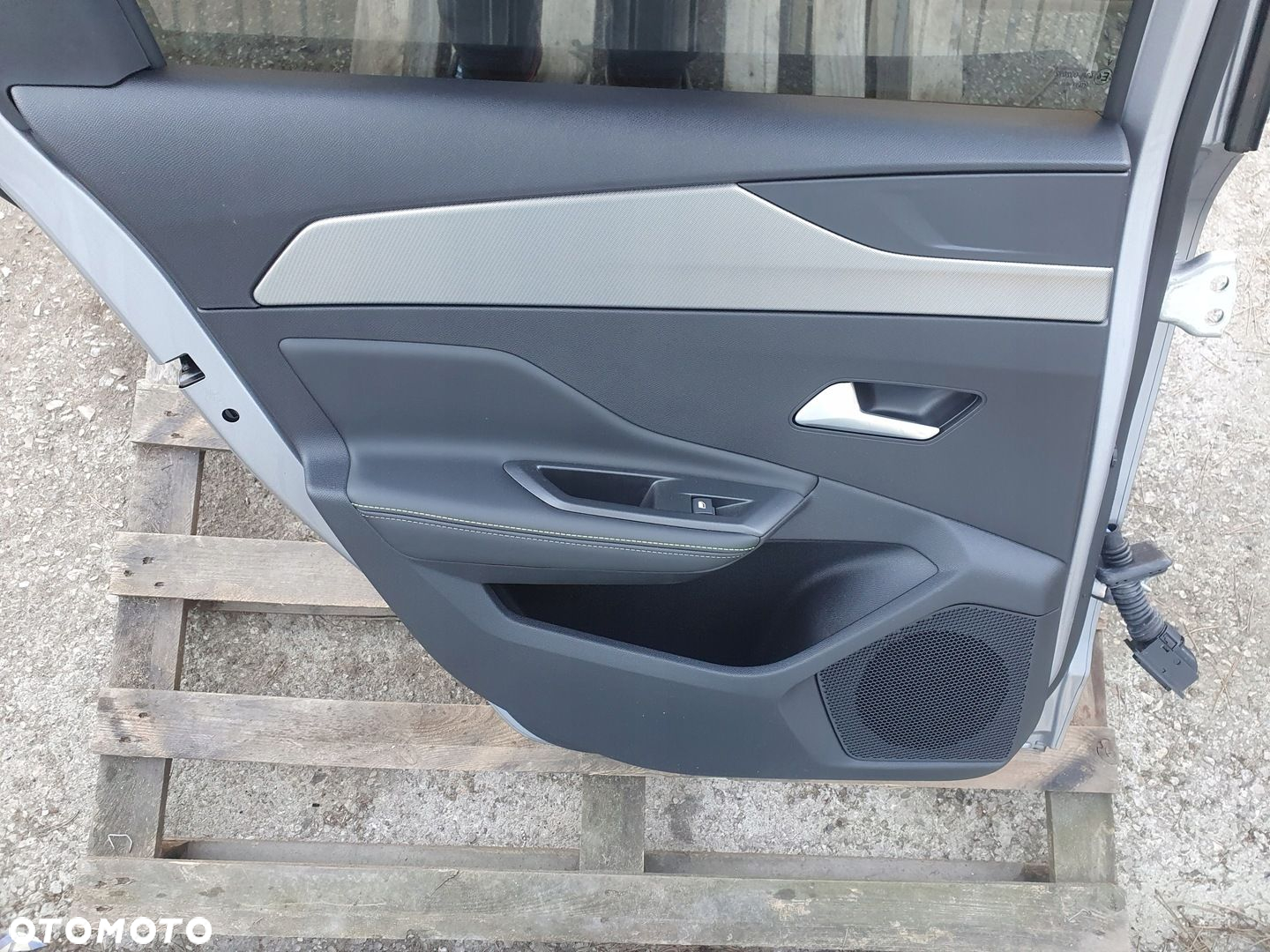 Drzwi kompletne LEWE PRZÓD Peugeot 308 III T10 KOMBI KCA - 5