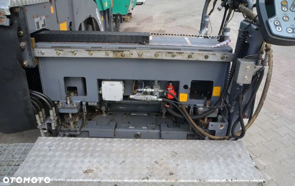 Vogele SUPER 1803 - 2 - 12