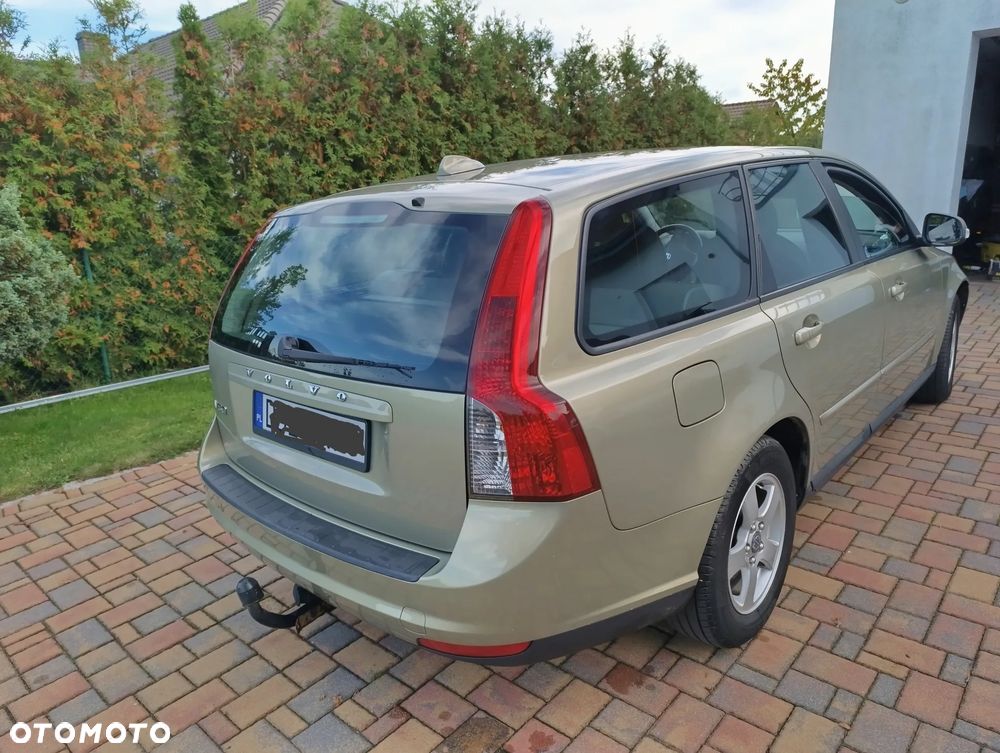 Volvo V50 - 2