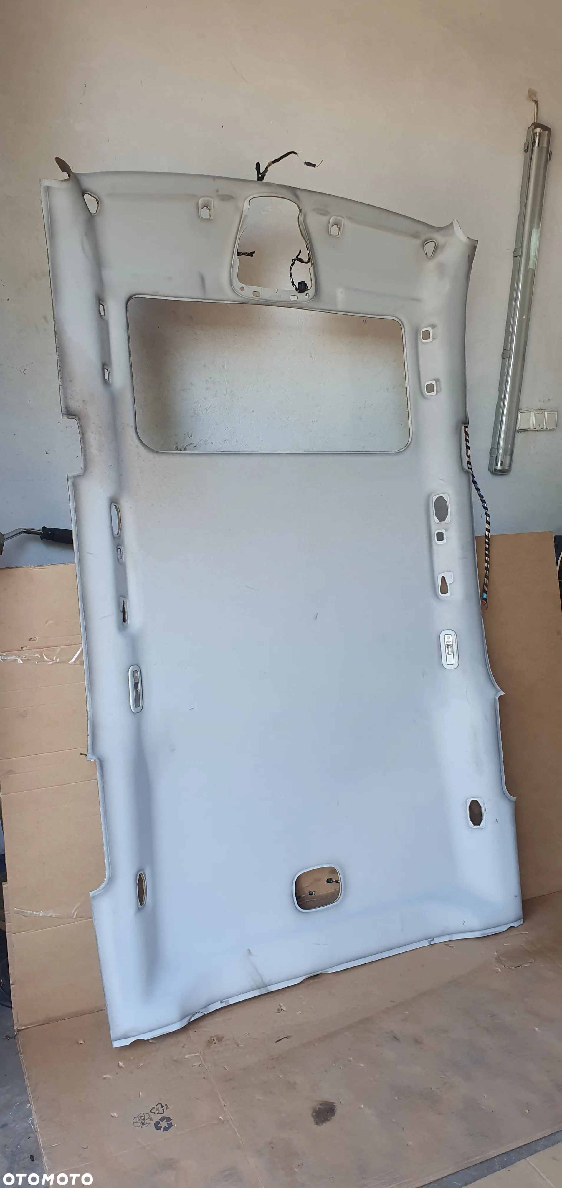 Tapicerka podsufitka sufit Mercedes ML W163 A1636905867 - 3