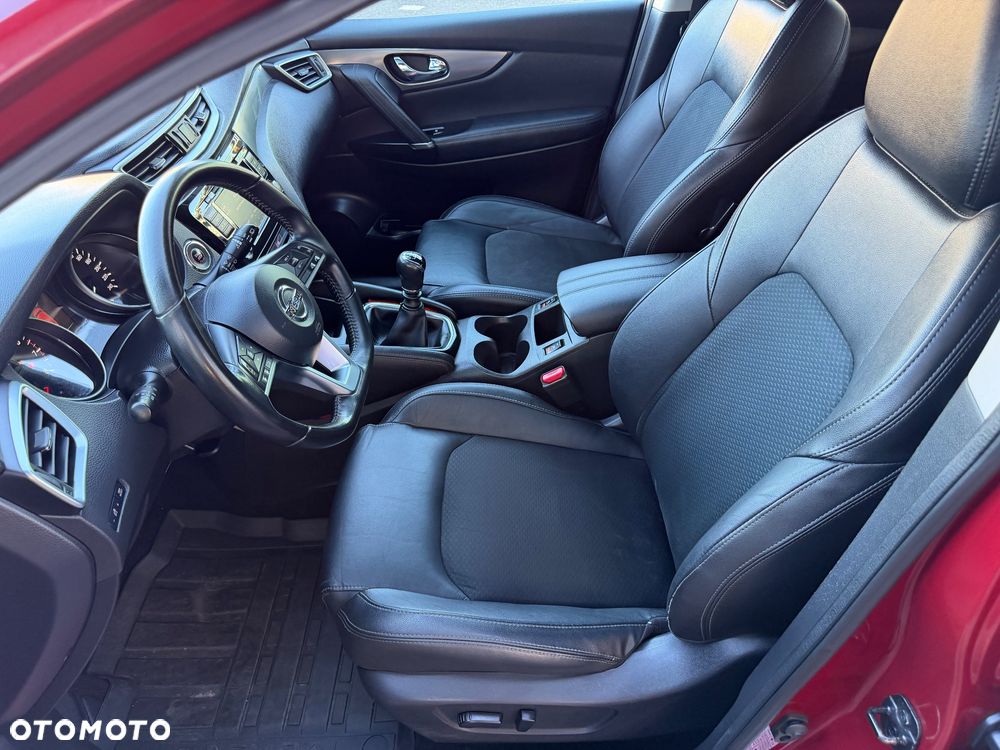 Nissan Qashqai 1.3 DIG-T Tekna - 19